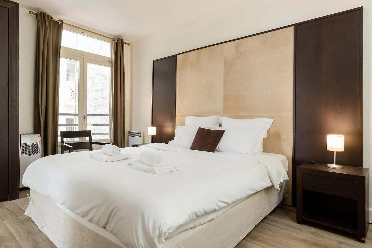 Apartment Private Parc Monceau Collection